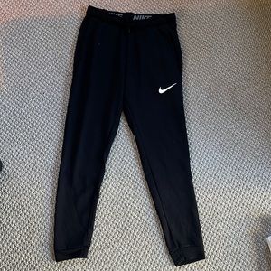Nike Dri Fit Sweatpants